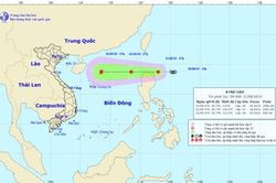 Áp thấp nhiệt đới tiến gần Biển Đông, có khả năng mạnh lên thành bão