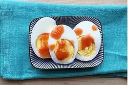 Trắc nghiệm: Thói quen ăn trứng luộc nói lên cách bạn tương tác với mọi người