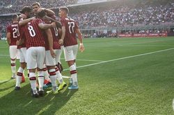 VIDEO Milan 1-0 Brescia: Calhanoglu 'nổ súng', Milan chật vật hạ tân binh