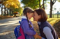 6 cách giúp con hào hứng chuẩn bị sẵn sàng cho năm học mới