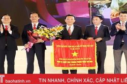 Long trọng lễ kỷ niệm 550 năm thành lập huyện Hương Sơn