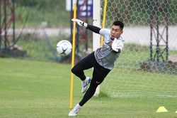 Các thủ môn ĐT Việt Nam nghiên cứu kỹ cách 'Messi Thái' Chanathip đá phạt