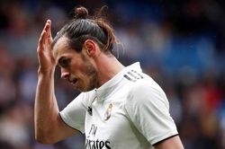 Bale lập cú đúp và nhận thẻ đỏ trong ngày Real hòa Villarreal
