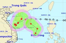 Áp thấp nhiệt đới 'kép' trên Biển Đông