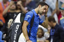 US Open 2019: Novak Djokovic bỏ cuộc, Federer tốc hành vào tứ kết
