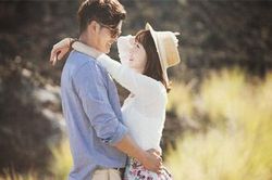 Bí mật sau sự tử tế bất ngờ của ông hàng xóm độc thân keo kiệt
