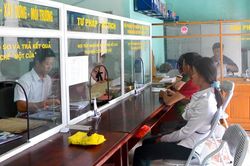 Xây dựng chính quyền vì nhân dân