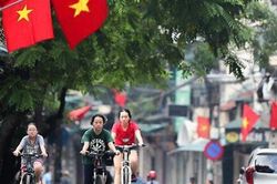 Hà Nội thanh bình trong ngày Quốc khánh