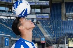 Ngày đầu tiên của Đoàn Văn Hậu tại SC Heerenveen