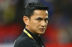 Kiatisak: 'Việt Nam có lẽ không so được với Thái Lan về kỹ thuật'