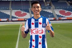 Fanpage Heerenveen giới thiệu ngày đầu của Văn Hậu bằng tiếng Việt