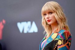 Taylor Swift dẫn đầu Top10 nữ ca sĩ kiếm tiền nhiều nhất, hơn á quân Beyonce…100 triệu USD!