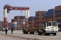 Liên tục bị áp thuế hàng hóa, Trung Quốc kiện Mỹ lên WTO