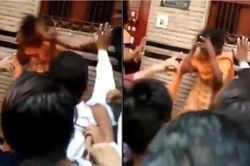 Bà bầu bị người dân vây đánh tàn nhẫn vì lý do oan ức
