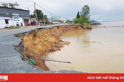 Cần xử lý căn cơ sạt lở