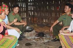 Người dân đồng lòng, phong trào bảo vệ an ninh vững mạnh