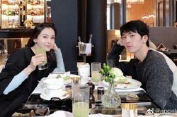 Giữa tin đồn ly hôn Huỳnh Hiểu Minh, Angela Baby hẹn hò vui vẻ bên người đàn ông này