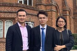 Chi Bảo viết tâm thư nhắn nhủ con trai đi du học tại Anh