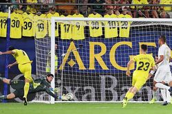 Hàng thủ Real Madrid: Bây giờ, ai cũng có thể ghi bàn vào lưới Courtois