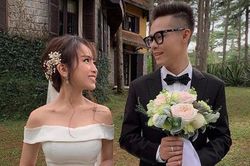 'Sốt sình sịch' con gái Minh Nhựa khoe ảnh đăng ký kết hôn