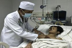 Cứu nam sinh tiểu học bị ngưng tim