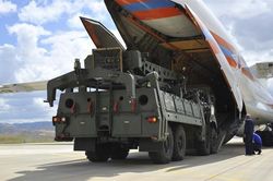 Thổ Nhĩ Kỳ cân nhắc mua thêm hệ thống phòng không S-400 của Nga