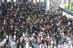 Tình hình Hong Kong: Bãi công, bãi khóa có khả năng kéo dài