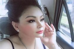 'Choáng' với những kỷ lục dao kéo của sao nữ Vbiz: Phi Thanh Vân 15 lần chưa phải là nhất