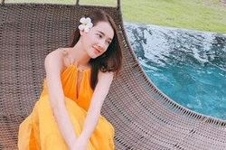 Bị fan chê gầy gò sau khi sinh, nhưng thật ra Nhã Phương vẫn mạnh khỏe, xinh đẹp thế này cơ mà
