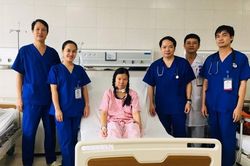 Truyền hơn 6 lít chế phẩm máu cứu sản phụ bị đờ tử cung sau đẻ