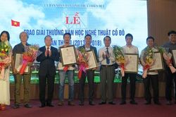 Văn hóa - Nghệ thuật Thông tin văn hóa Trao giải thưởng văn học nghệ thuật Cố đô lần thứ VI