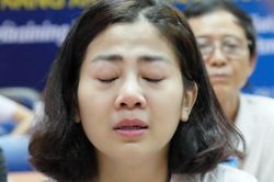 Mai Phương nhập viện vì ung thư trở nặng, bụng bị chướng