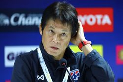 HLV Nishino: 'Đây là trận đấu của Thái Lan, chúng tôi mạnh hơn'