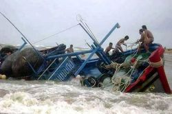 Chìm tàu cá, 1 người chết và 5 người mất tích