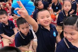 Những phát biểu mang nặng tính hàn lâm trong Lễ Khai giảng sẽ chẳng thể tác động tích cực đến trẻ