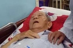 Nhà văn - nghệ sĩ Mạc Can đang nguy kịch