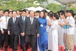 Hơn 22 triệu học sinh cả nước khai giảng năm học mới