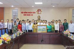 HĐND 2 tỉnh Nghệ An - Xiêng Khoảng tăng cường trao đổi, hợp tác cùng phát triển