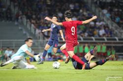 ĐT Việt Nam và ĐT Thái Lan cầm chân nhau tại vòng loại World Cup 2022