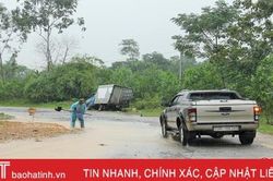 Mưa lũ kéo dài, bất an mối nguy sạt lở đất đá ở miền núi Hà Tĩnh