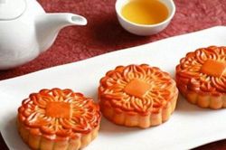 Thị trường bánh Trung thu đa dạng mẫu mã