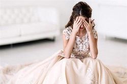 Chồng sắp cưới ép tôi phải nghe lời anh