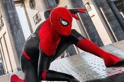 Tom Holland tiết lộ lý do Spider-Man anh đóng thú vị hơn phiên bản của Tobey Maguire!