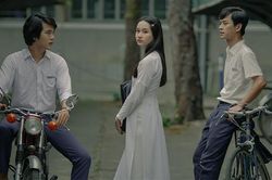 Ngày khai giảng, thầy Ngạn, Hà Lan 'Mắt biếc' và Dũng 'phong trần' háo hức tựu trường