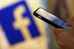 Facebook Việt Nam nói gì sau tin '50 triệu điện thoại người dùng Việt bị lộ'?