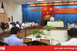 Tinh gọn bộ máy, xây dựng đội ngũ cán bộ ngang tầm nhiệm vụ