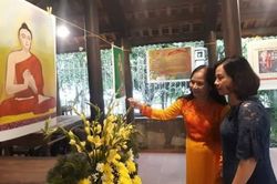 Văn hóa - Nghệ thuật Mỹ thuật - Điêu khắc Triển lãm 16 bức tranh vẽ về Đức Phật