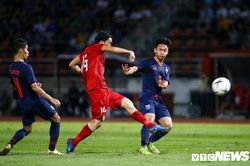 Trực tiếp Thái Lan 0-0 Việt Nam: Công Phượng vào sân thay Tiến Linh
