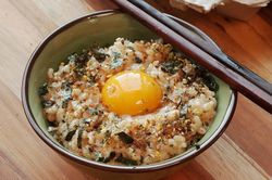 Cơm trứng sống - món ăn gây nghiện của người Nhật