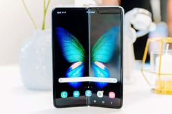 Samsung đã sửa những gì trên Galaxy Fold?